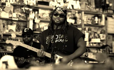 Leon Thomas