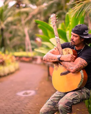 Live concert by Michael Franti Trio