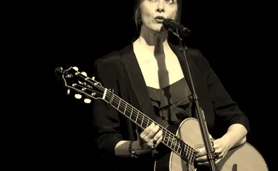 Suzanne Vega