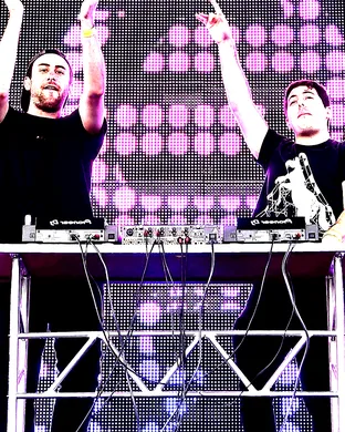 Two Friends Philadelphia